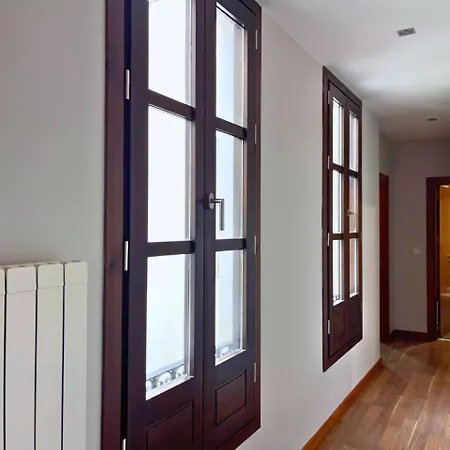 Home4u Centro Apartamento *