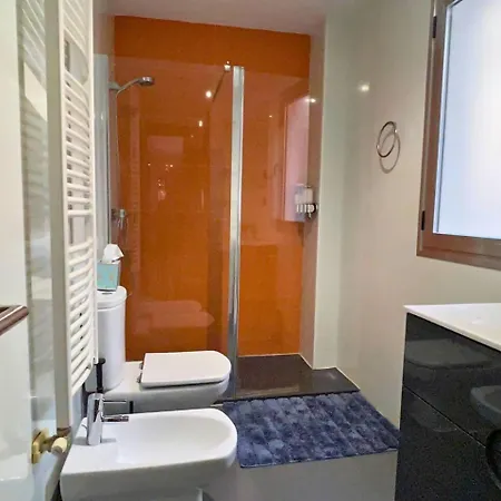Home4u Centro Apartamento *