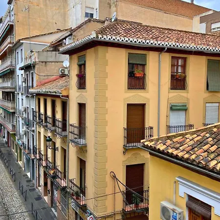 Home4u Centro Apartamento *